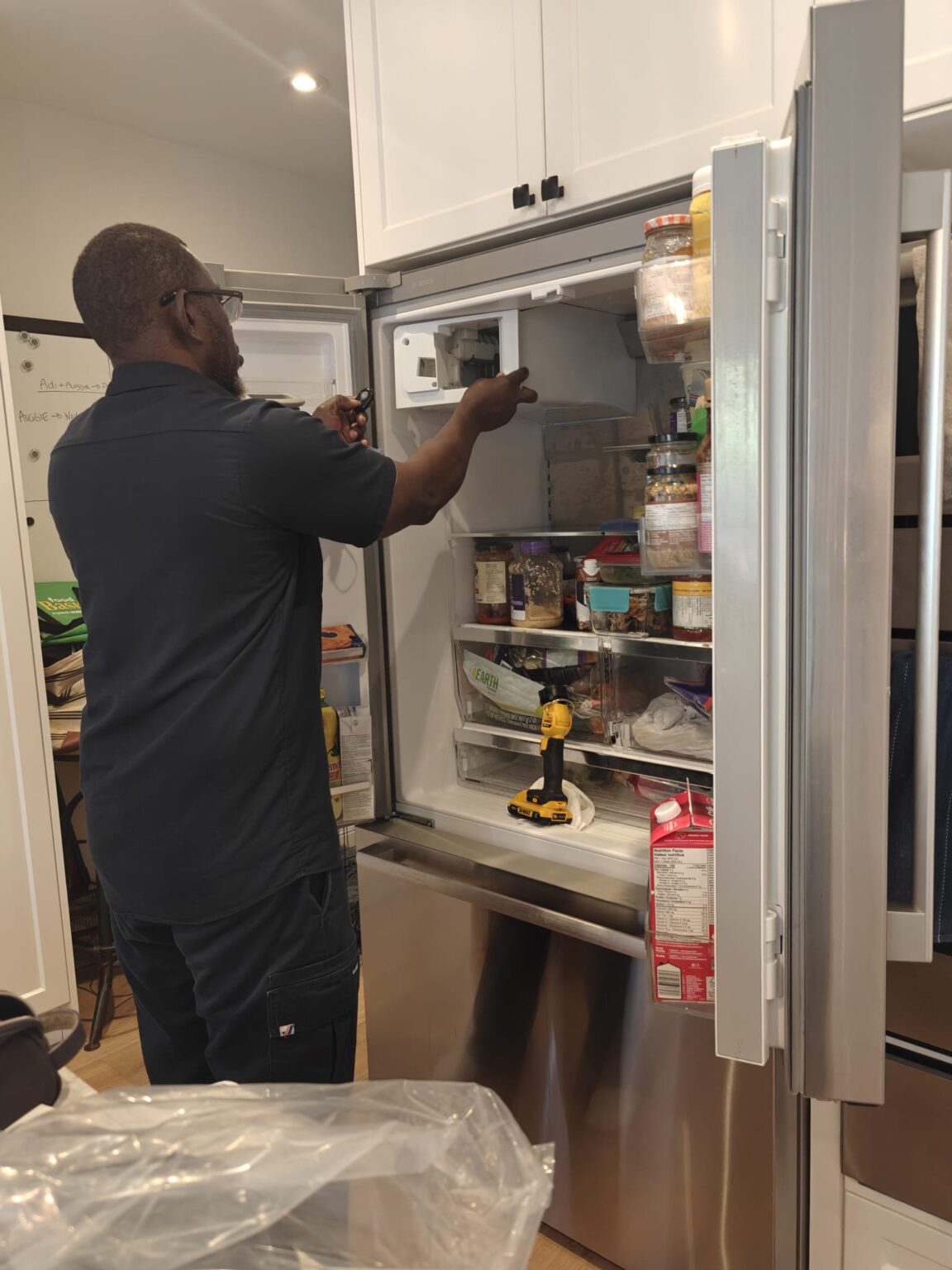 French door refrigerator diagnostic repair Toronto – Starmacotech technician
