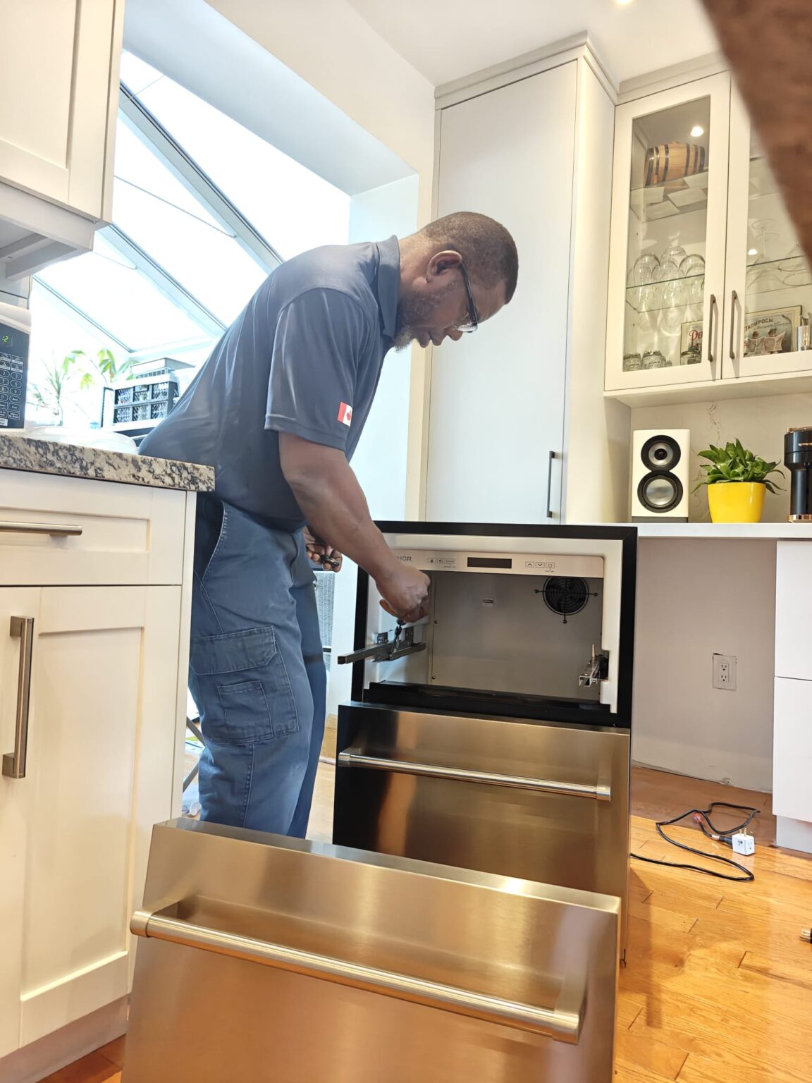 Thor drawer refrigerator service GTA – certified appliance repair Starmacotech